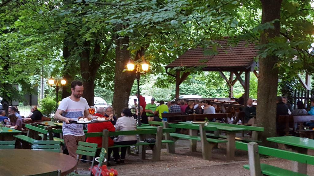 Gasthof Schiller Bei Bamberg Strullendorf Ngoại thất bức ảnh