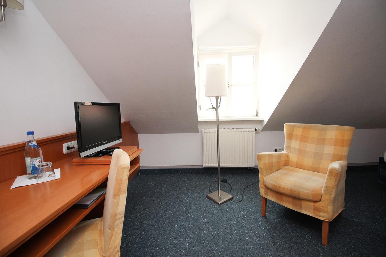 Gasthof Schiller Bei Bamberg Strullendorf Ngoại thất bức ảnh